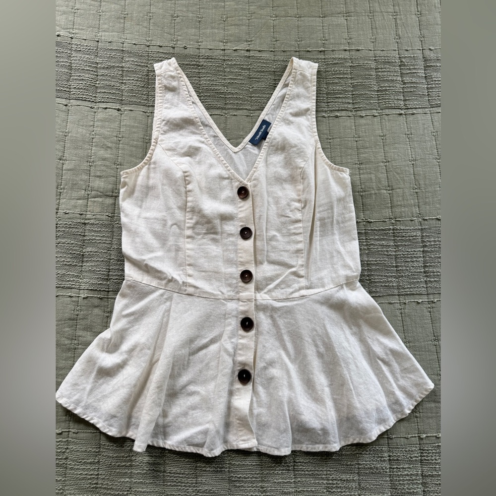 ModCloth linen blend sleeveless peplum top